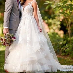 Ballgown Wedding Dress